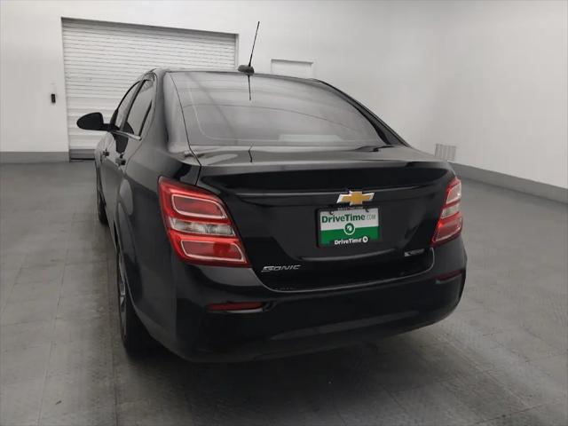 2019 Chevrolet Sonic Premier Auto