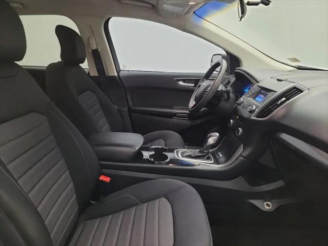 2016 Ford Edge SE