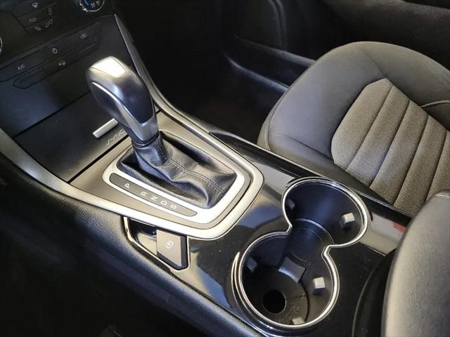 2016 Ford Edge SE