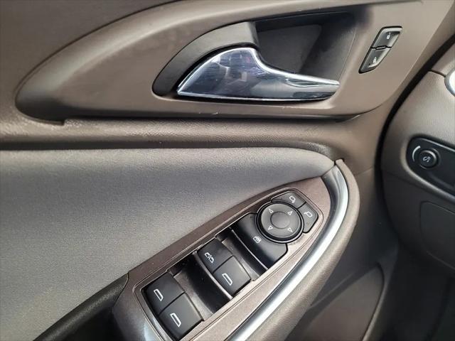 2021 Chevrolet Malibu FWD LT
