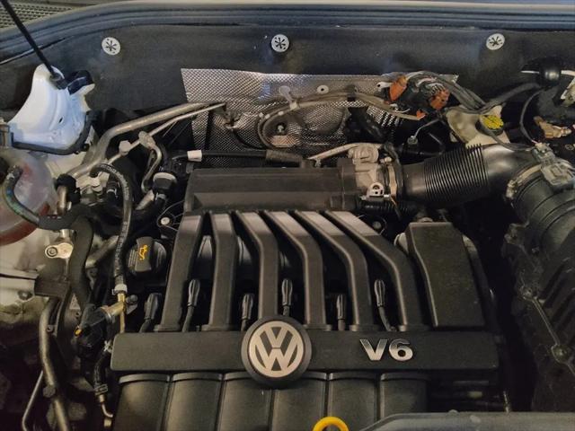 2023 Volkswagen Atlas 3.6L V6 SE w/Technology