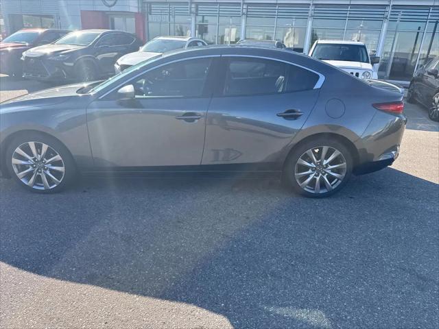2023 Mazda Mazda3 2.5 S Premium