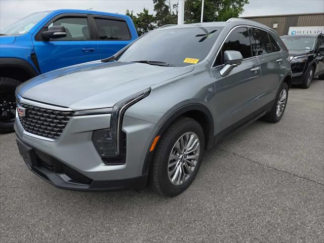 2024 Cadillac XT4 AWD Premium Luxury
