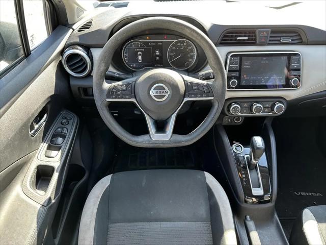 2020 Nissan Versa SV Xtronic CVT