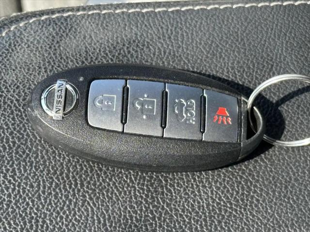 2020 Nissan Versa SV Xtronic CVT
