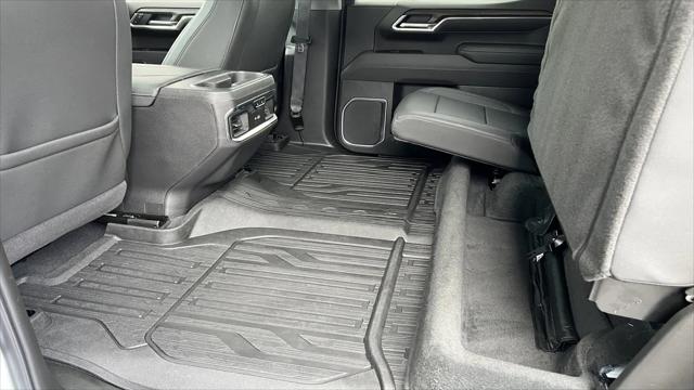 2025 GMC Sierra 1500 4WD Crew Cab Short Box SLT