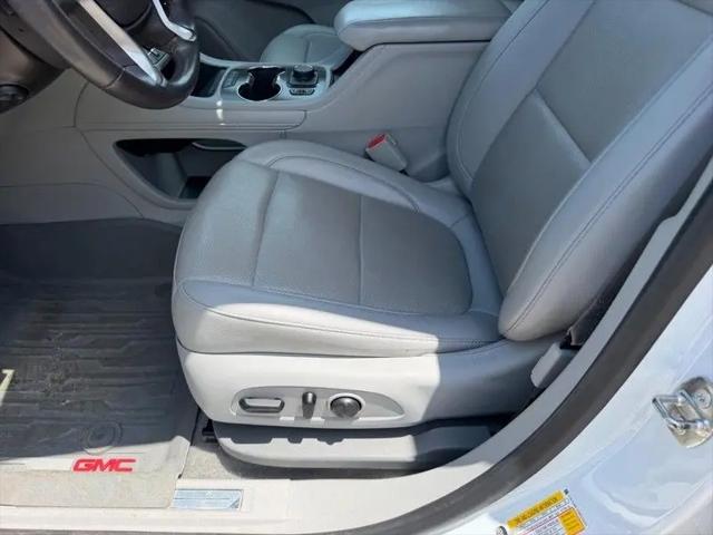 2021 GMC Acadia FWD SLT