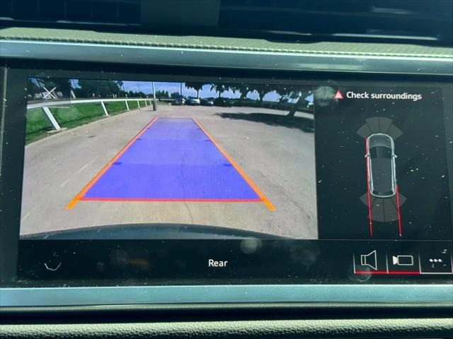 2024 Audi Q3 Premium 45 TFSI S line quattro Tiptronic