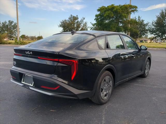 2025 Kia K4 LX