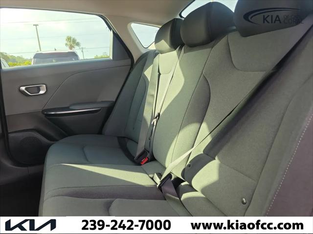 2025 Kia K4 LX