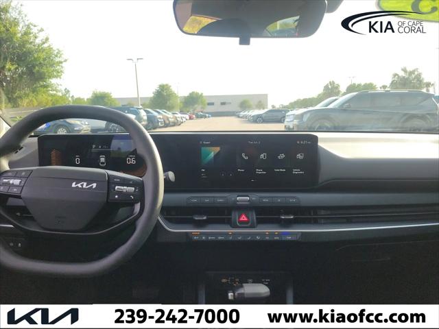 2025 Kia K4 LX