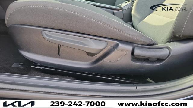 2025 Kia K4 LX
