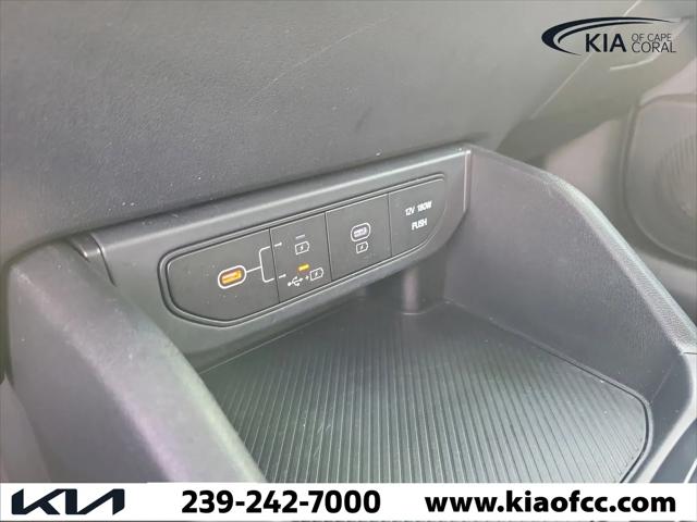 2025 Kia K4 LX