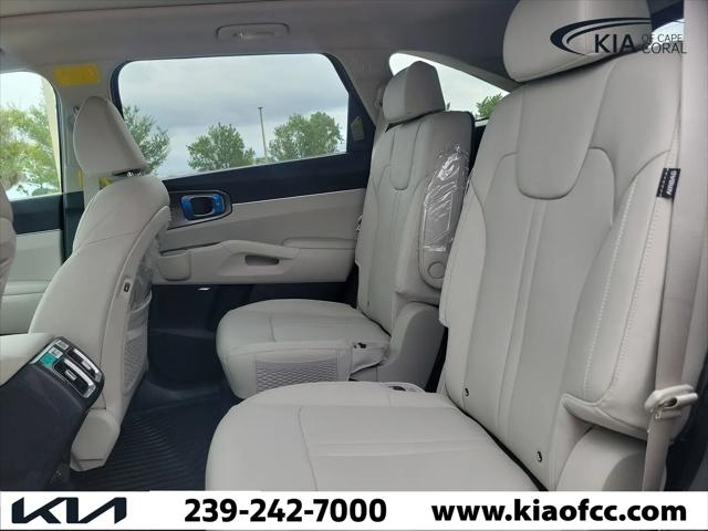 2026 Kia Sorento Hybrid EX