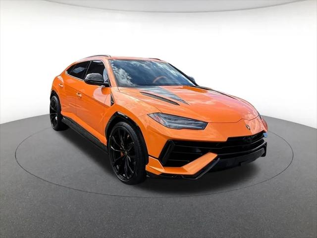 2023 Lamborghini Urus S
