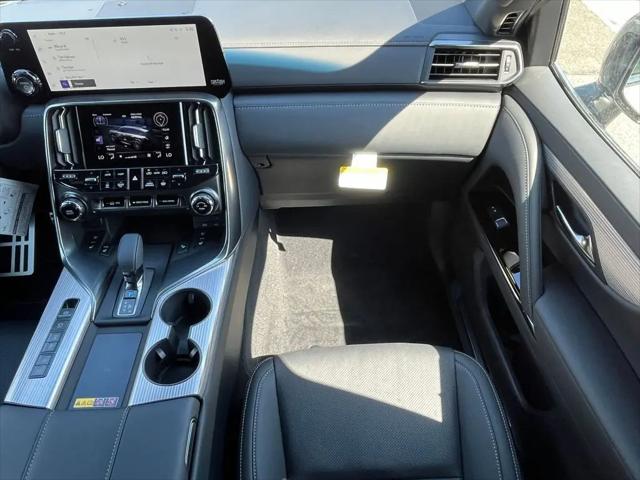 2026 Lexus LX F SPORT Handling