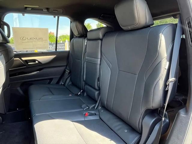 2026 Lexus LX F SPORT Handling