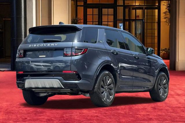 2025 Land Rover Discovery Sport S
