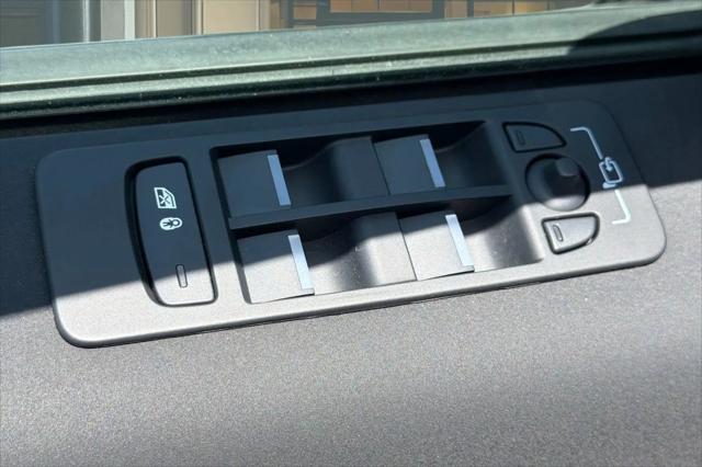 2025 Land Rover Discovery Sport S
