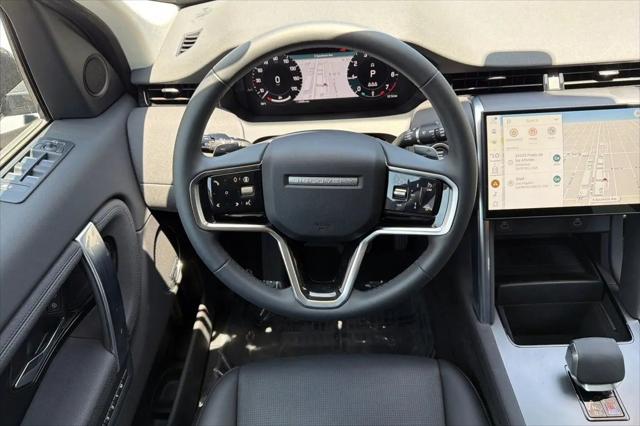 2025 Land Rover Discovery Sport S