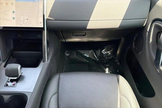 2025 Land Rover Discovery Sport S