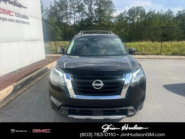 2024 Nissan Pathfinder Platinum FWD