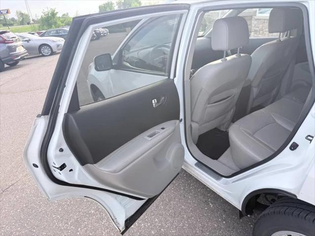 2012 Nissan Rogue SV w/SL Pkg