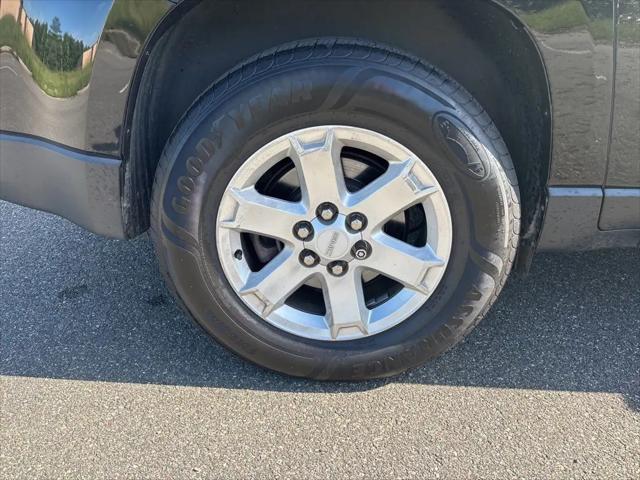2016 GMC Acadia SLE-2