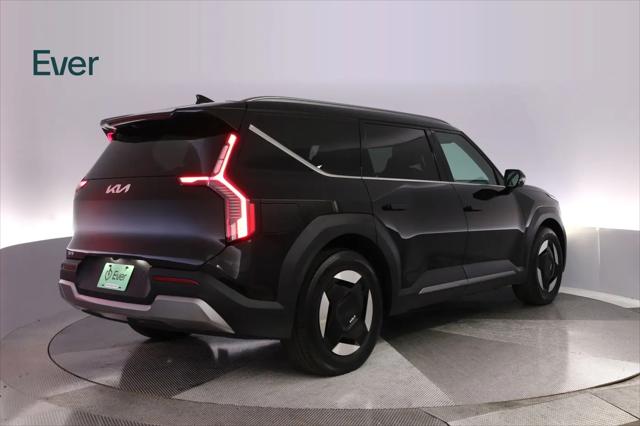 2024 Kia EV9 Wind