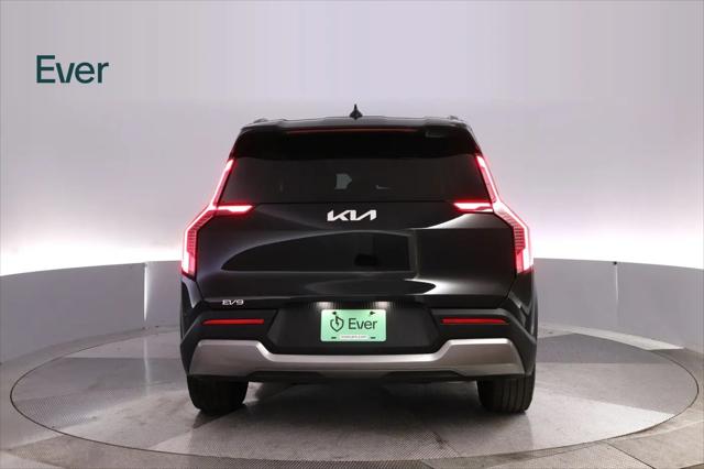 2024 Kia EV9 Wind