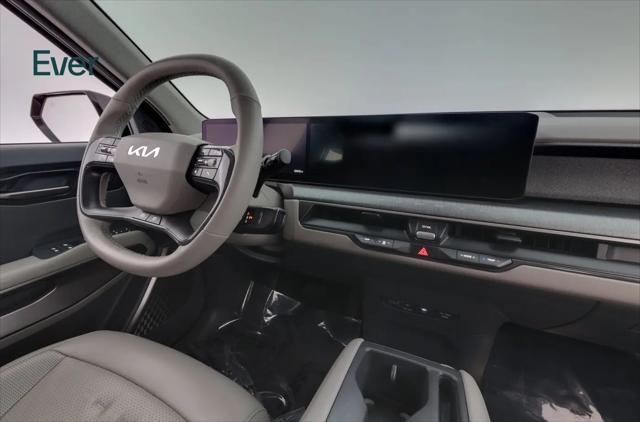 2024 Kia EV9 Wind