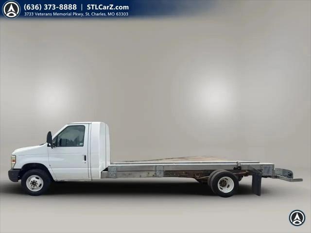 2011 Ford E-450 Cutaway E-450