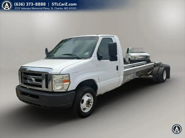 2011 Ford E-450 Cutaway E-450