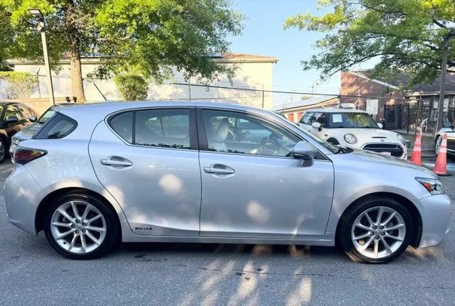 2012 Lexus CT 200h Premium