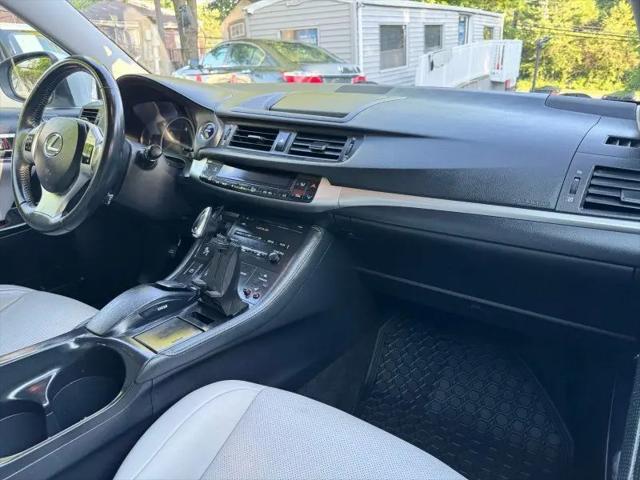 2012 Lexus CT 200h Premium
