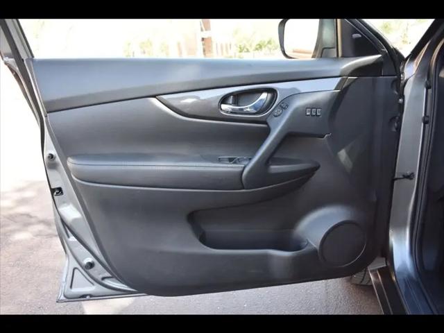 2020 Nissan Rogue SV FWD