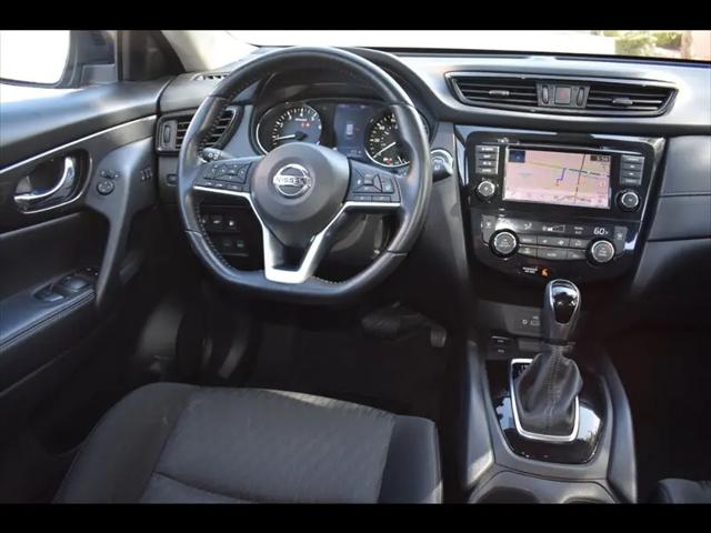 2020 Nissan Rogue SV FWD