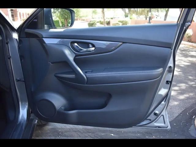 2020 Nissan Rogue SV FWD