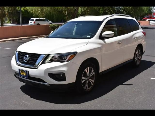 2017 Nissan Pathfinder SL