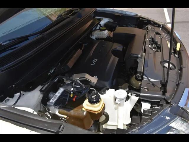 2017 Nissan Pathfinder SL