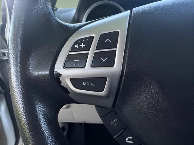 2011 Mitsubishi Lancer ES