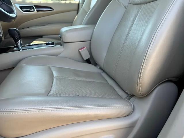 2016 Nissan Pathfinder Platinum