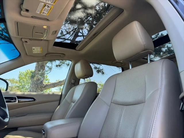 2016 Nissan Pathfinder Platinum