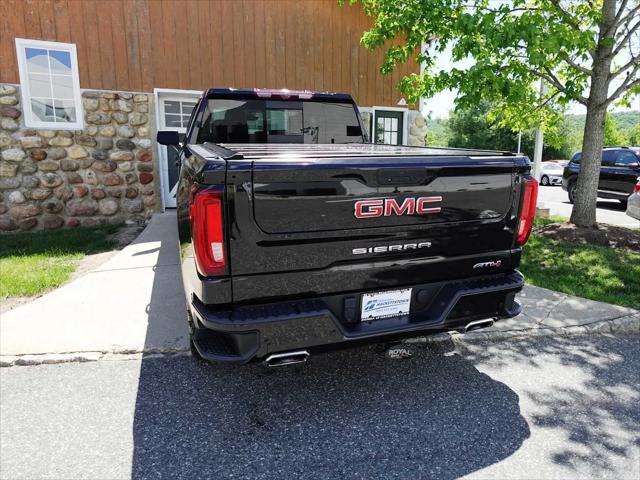 2022 GMC Sierra 1500 Limited 4WD Crew Cab Standard Box AT4