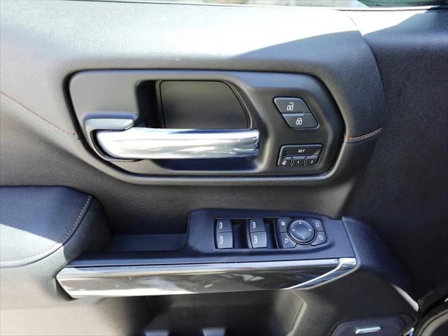 2022 GMC Sierra 1500 Limited 4WD Crew Cab Standard Box AT4