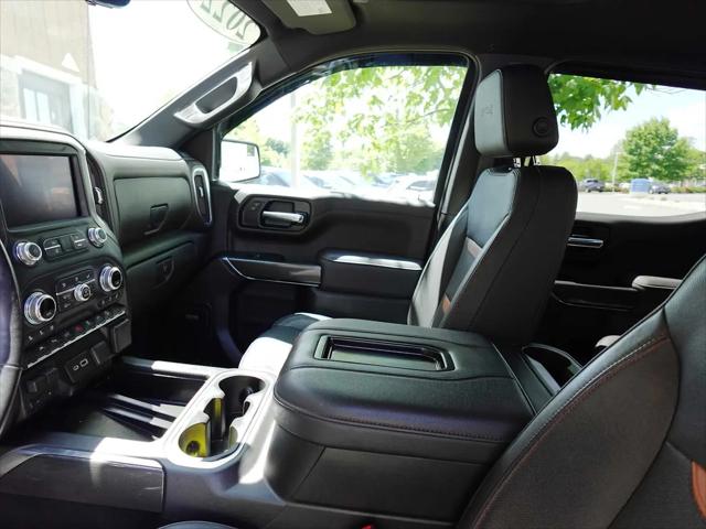 2022 GMC Sierra 1500 Limited 4WD Crew Cab Standard Box AT4