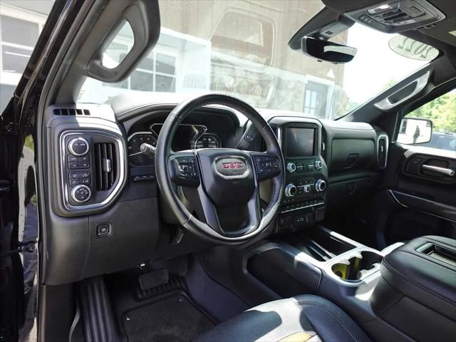 2022 GMC Sierra 1500 Limited 4WD Crew Cab Standard Box AT4