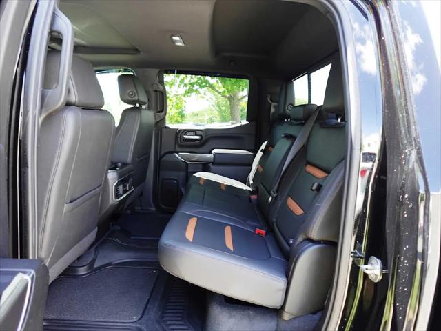 2022 GMC Sierra 1500 Limited 4WD Crew Cab Standard Box AT4