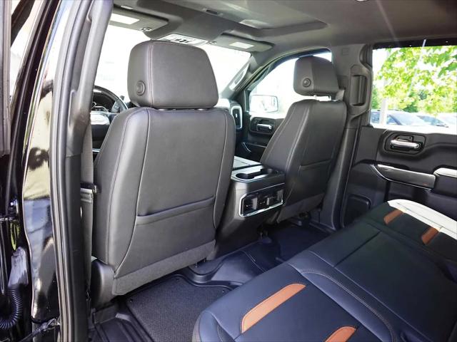 2022 GMC Sierra 1500 Limited 4WD Crew Cab Standard Box AT4