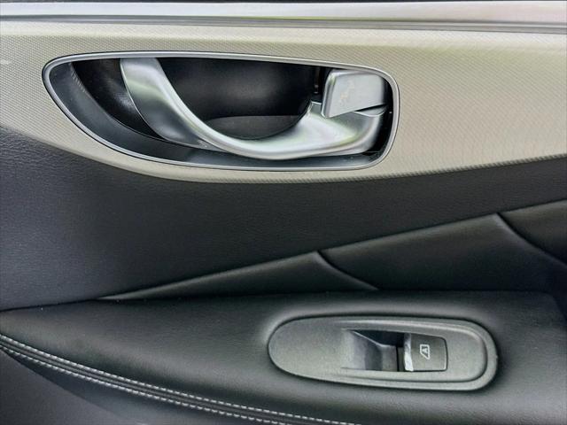 2021 INFINITI Q50 LUXE
